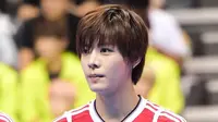 Yuta NCT pandai bermain sepak bola. Ia sudah bermain sepak bola sejak usia 5 hingga 16 tahun. (Foto: koreaboo.com)