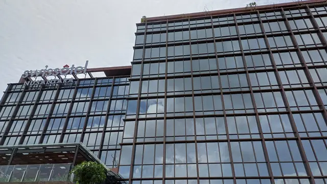 Dua gedung milik swasta yang telah rampung dan beroperasi sejak tahun lalu, yakni Swissotel Nusantara atau Hotel Nusantara, dan Rumah Sakit Hermina Nusantara.  (Dok OIKN)