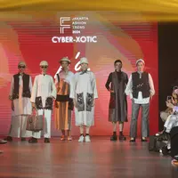 Koleksi Putri Anjani by Indina di Jakarta Fashion Trend 2024. [Daniel Kampua/Fimela]