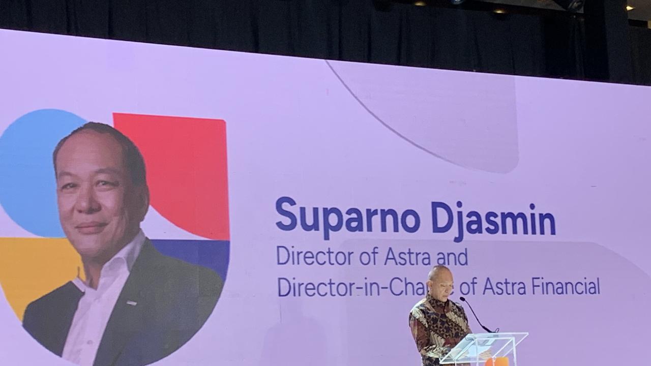 Director in Charge Astra Financial, Suparno Djasmin dalam acara peluncurkan Bank Saqu di Astra Tower, Senin (20/11/2023). (Tasha/Liputan6.com)