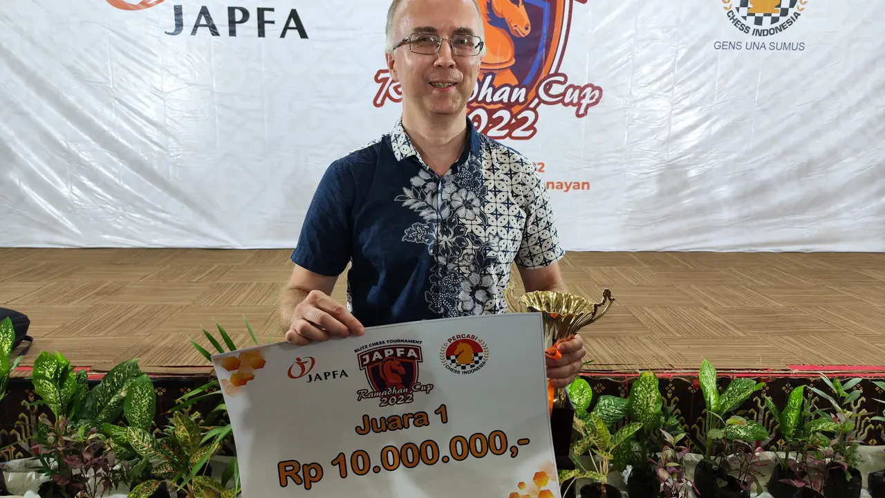 Grand Master Rusia Juara Turnamen Catur Ramadhan Cup 2022