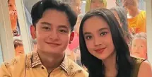 Semenjak dikabar memiliki hubungan spesial, Lyodra dan Randy Martin pun kerap terlihat bersama di setiap momen. Jika biasanya Randy Martin menemani Lyodra manggung, kali Lyodra yang menemani kekasihnya merayakan Imlek. [dok. X]