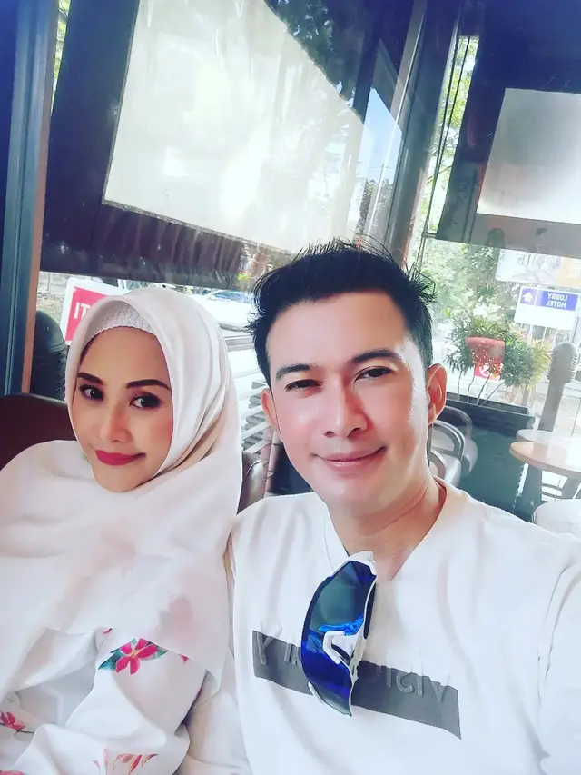 Mandala Shoji dan Maridha Deanova