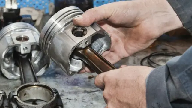 Piston