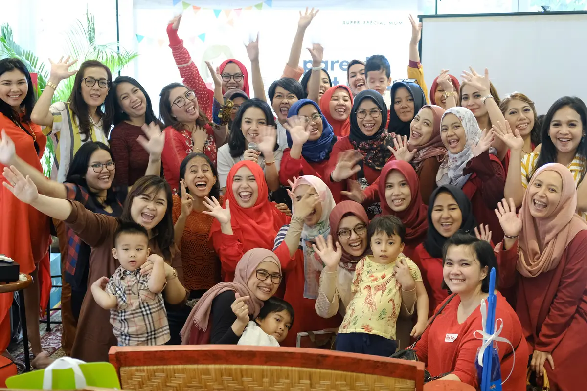 Super Special Mom: Kumpulan Para Ibu Hebat dengan Anak-anak Istimewa