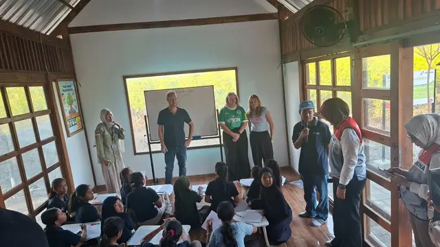 Sekolah Alam Anak Pesisir