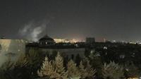 Gumpalan asap di dekat Kedutaan AS di Kabul, Afghanistan pada Rabu, 11 September 2019. (AP/Cara Anna)
