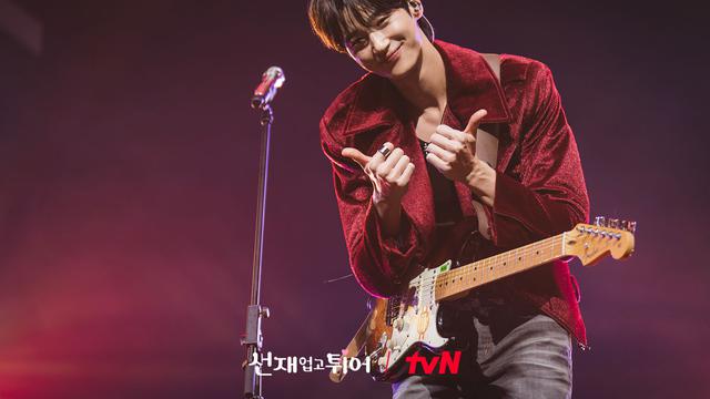 Byeon Woo Seok dalam drakor Lovely Runner. (tvN via Soompi)