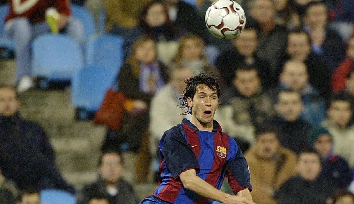 Pada 2003-2004 Luis Garcia tampil bersama Barcelona dan mencetak empat gol, Luis Garcia  kemudian direkrut Liverpool pada tahun 2004-2007 dengan torehan 18 gol. (AFP/Lluis Gene)