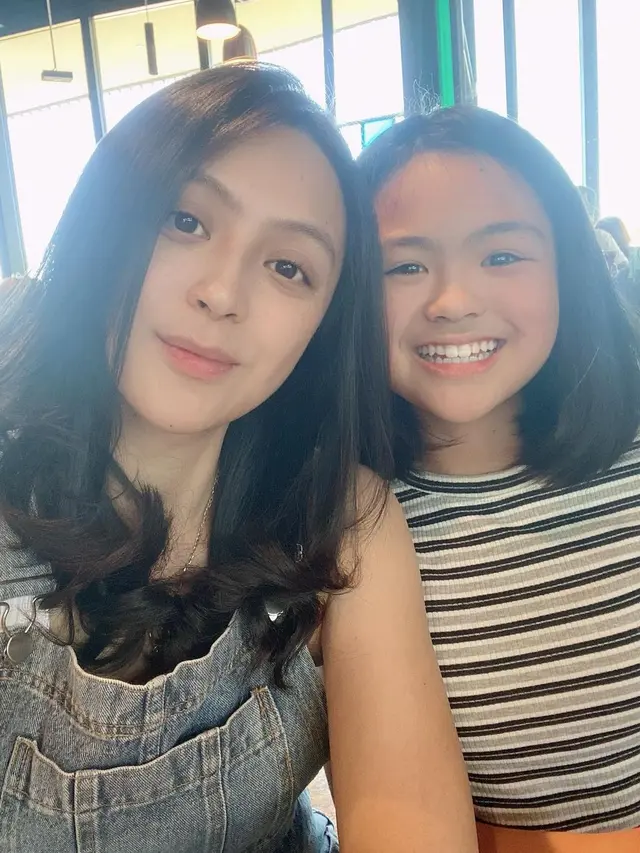 Tampil Awet Muda, Ini 7 Potret Terbaru Jill Carissa Jelang Usia 40 Tahun