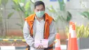 Pengacara Alfin Suherman tiba untuk menjalani pemeriksaan di Gedung KPK, Jakarta, Senin (29/7/2019). Alfin Suherman diperiksa sebagai tersangka pemberi dugaan suap ke Asisten Tindak Pidana Umum Kejaksaan Tinggi DKI Agus Winoto terkait penanganan perkara di PN Jakarta Barat. (merdeka.com/Dwi Narwoko)
