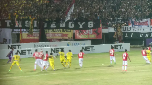 Bali United vs PS Polri