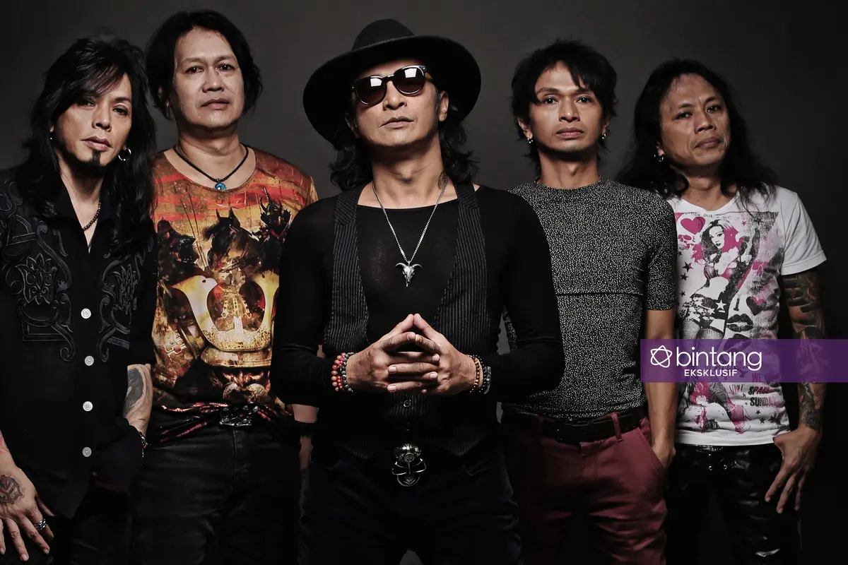 [Bintang] Bantah Vakum, /rif Siapkan Album Terbaru