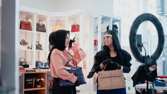 Kolaborasi  Annisa Pohan dan Zeta Bags