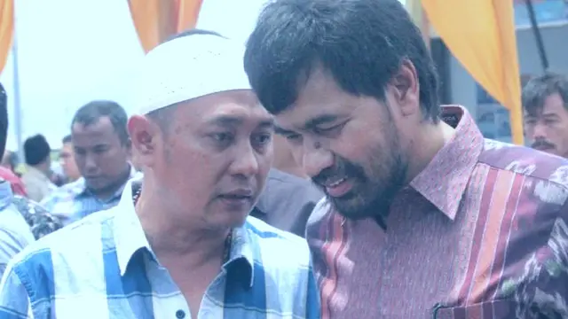 Mantan Panglima Gerakan Aceh Merdeka (GAM), Muzakir Manaf, dan Juru Bicara Partai Aceh (PA), Muhammad Shaleh (Liputan6.com/Rino Abonita)