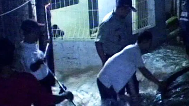 Hujan Deras, Tanggul Jatiasih Dekat Cikeas Jebol