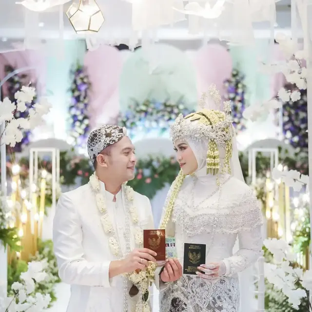 6 Potret Pernikahan Kiki The Potters dan Irma, Baru Diungkap Setelah 2 Bulan