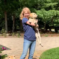 Tracy dan anjingnya Beau. Sumber foto: Document/Tracy.