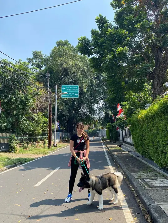 Nia Ramadhani (Instagram/ramadhaniabakrie)