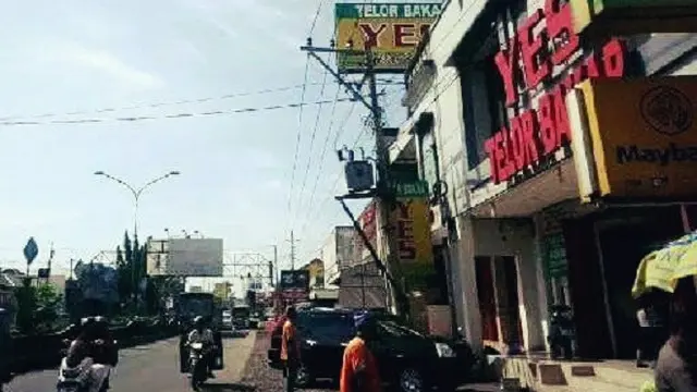 Omzet Merosot Drastis, Pedagang Pantura Salahkan Tol Darurat