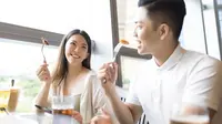 Grooming yang tepat bisa menjadi “strategi jitu” untuk menciptakan momen yang berkesan, tanpa harus berlebihan. (depositphotos.com/tomwang)