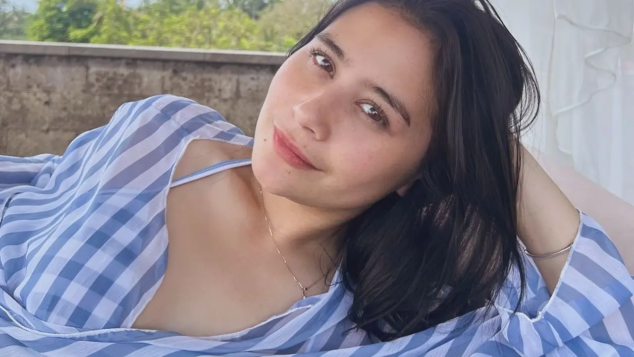 Prilly Latuconsina
