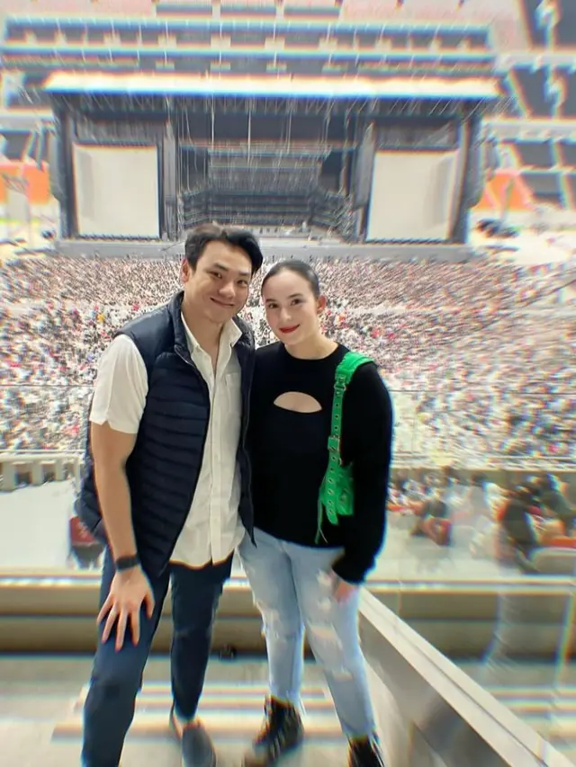 Potret Chelsea Islan dan Rob Clinton (credit: https://www.instagram.com/robclintonkardinal/)
