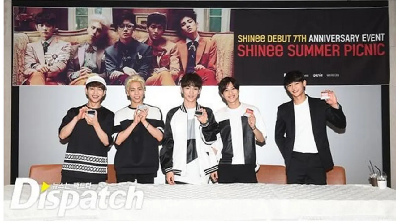 SHINee Ajak Penggemar Piknik Bareng di Kapal Pesiar