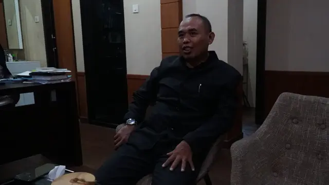 Direktur PD Kebersihan Kota Bandung