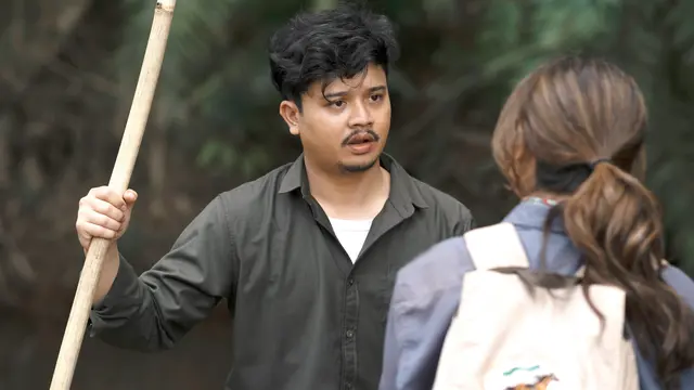 Derby Romero sebagai Saddam dalam film Petualangan Sherina 2. (Foto: Dok. Miles Films)