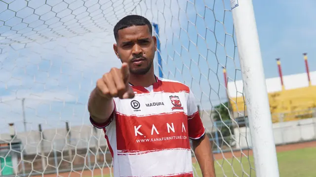 Madura United, Hasim Kipuw