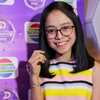 Bisa meraih mimpi dalam hidup merupakan hal yang membanggakan bagi setiap orang. Seperti halnya Lesty D’Academy yang secara perlahan keinginannya dalam hidup ini sudah terwujud satu persatu.  (Adrian Putra/Bintang.com)