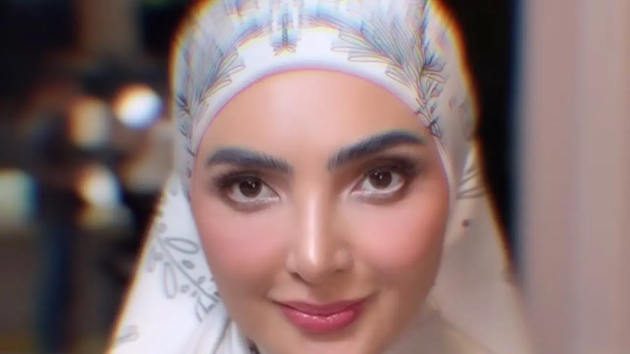 Ashanty Setelah Menyandang Gelar Haji. [@makeupbylaode]