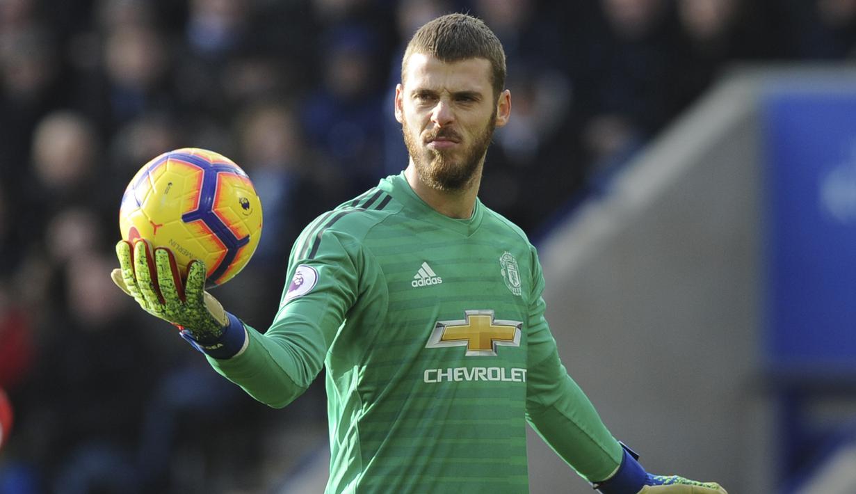 1. David de Gea (Kiper) – Penjaga gawang timnas Spanyol ini diboyong Sir Alex Ferguson pada musim panas 2011 dari Atletico Madrid. Sang pemain didatangkan untuk menggantikan Edwin van der Sar yang pensiun pada 28 Mei 2011. (AP/Rui Vieira)