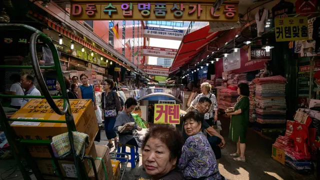 Potret Suasana Pasar Namdaemun di Seoul