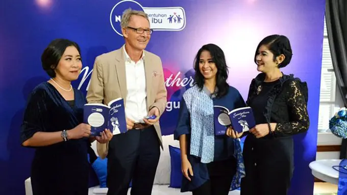 Ibu berperan penting dalam perkembangan anak/copyright Vemale.com/Anisha