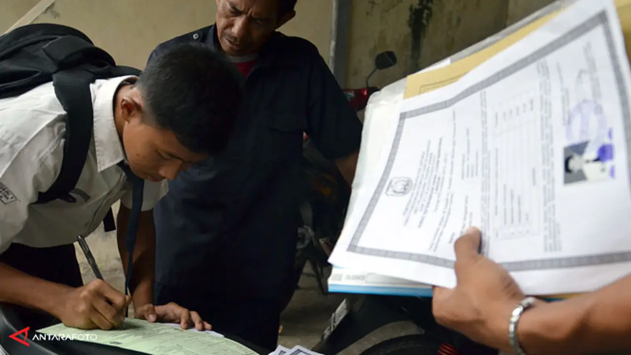 pendaftaran-siswa130701d.jpg