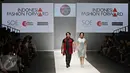 Sejumlah desainer saat parade fashion show pada pembukaan Jakarta Fashion Week (JFW) 2016 di Senayan City, Sabtu (24/10/2015). Pekan mode terbesar di Asia Tenggara ini berlangsung selama 24-30 Oktober . (Liputan6.com/Imanuel Antonius)