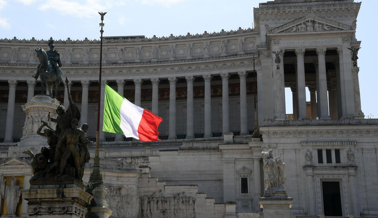 Foto Italia Berkabung Atas Meninggalnya Puluhan Ribu Orang Akibat Corona Global Liputan6 Com