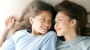 Ibu dan anak ini juga sering tampil dengan busana senada dalam unggahan di media sosial. Tak heran jika banyak netizen yang merasa iri dengan kekompakkan keduanya. (Liputan6.com/IG/@nanamirdad_)