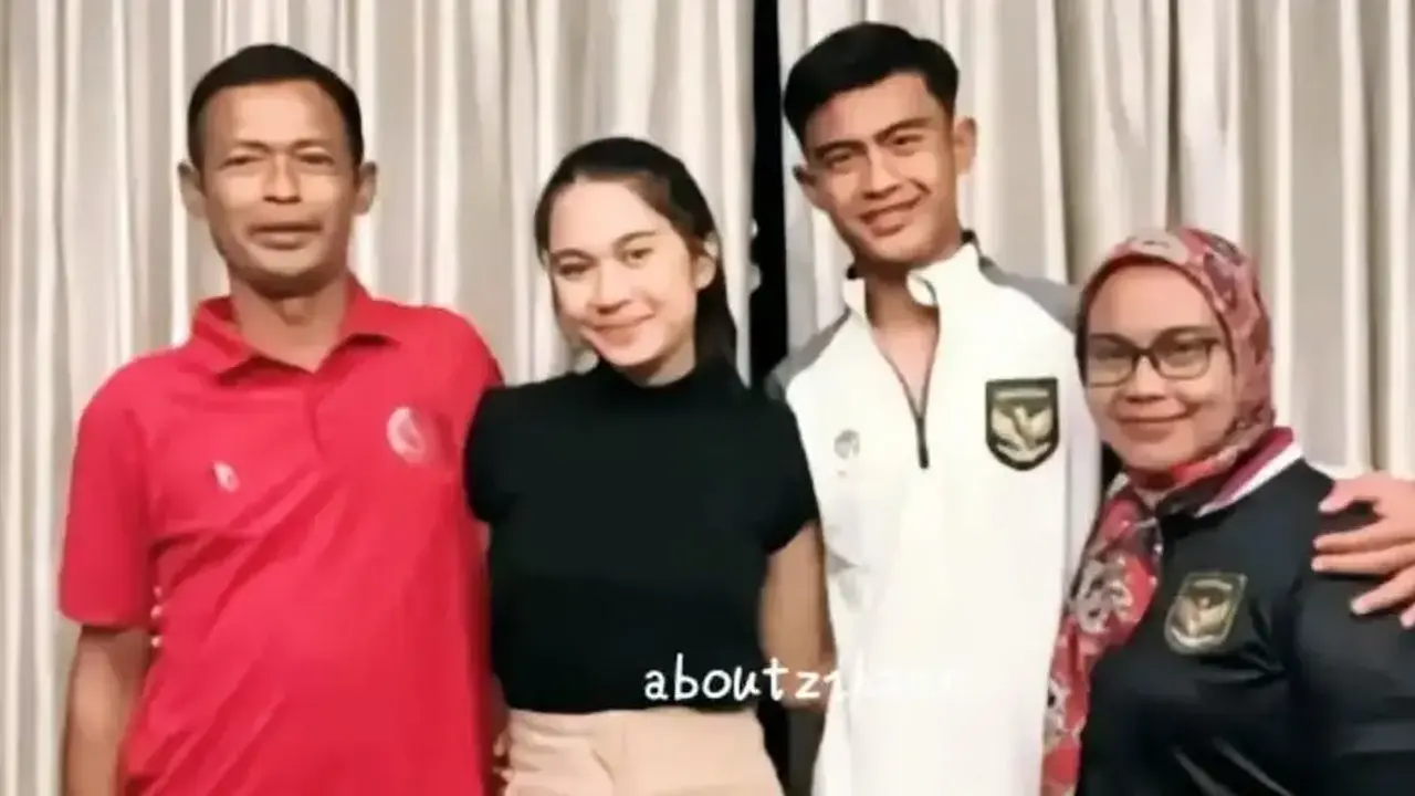 Potret Kenangan Azizah Salsha dengan Ayah Pratama Arhan