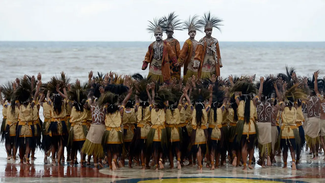 Sail Raja Ampat 2014