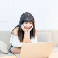 iustrasi meeting online/Ryan_Cheng/Shutterstock