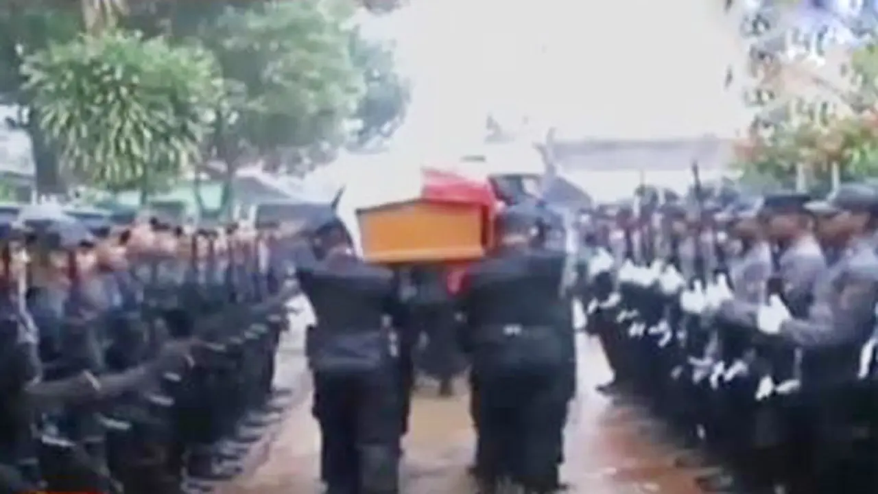 Segmen 2: Pemakaman Korban Granat hingga Zaskia Gotik ke Polda