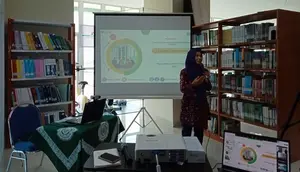 Pustakawan&nbsp;Universitas 'Aisyiyah Yogyakarta&nbsp;Irkhamiyati. (Liputan6.com/ Dok Ist)