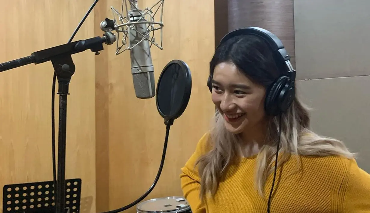 Amanda Caesa (Instagram/amandacaesaa)