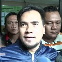 Syahrullah selaku kuasa hukum Saipul Jamil menjelaskan bukti yang mereka miliki untuk melakukan gugatan praperadilan. Kabarnya, jika praperadilan dikabulkan, Saipul Jamil akan bebas dari penahanan.