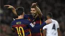 Luis Suarez (kanan) merayakan gol bersama Lionel Messi pada leg pertama semifinal  Copa del Rey (King's Cup) di Stadion Camp Nou, Barcelona, Kamis (4/2/2016) dini hari WIB.  (AFP/Lluis Gene)