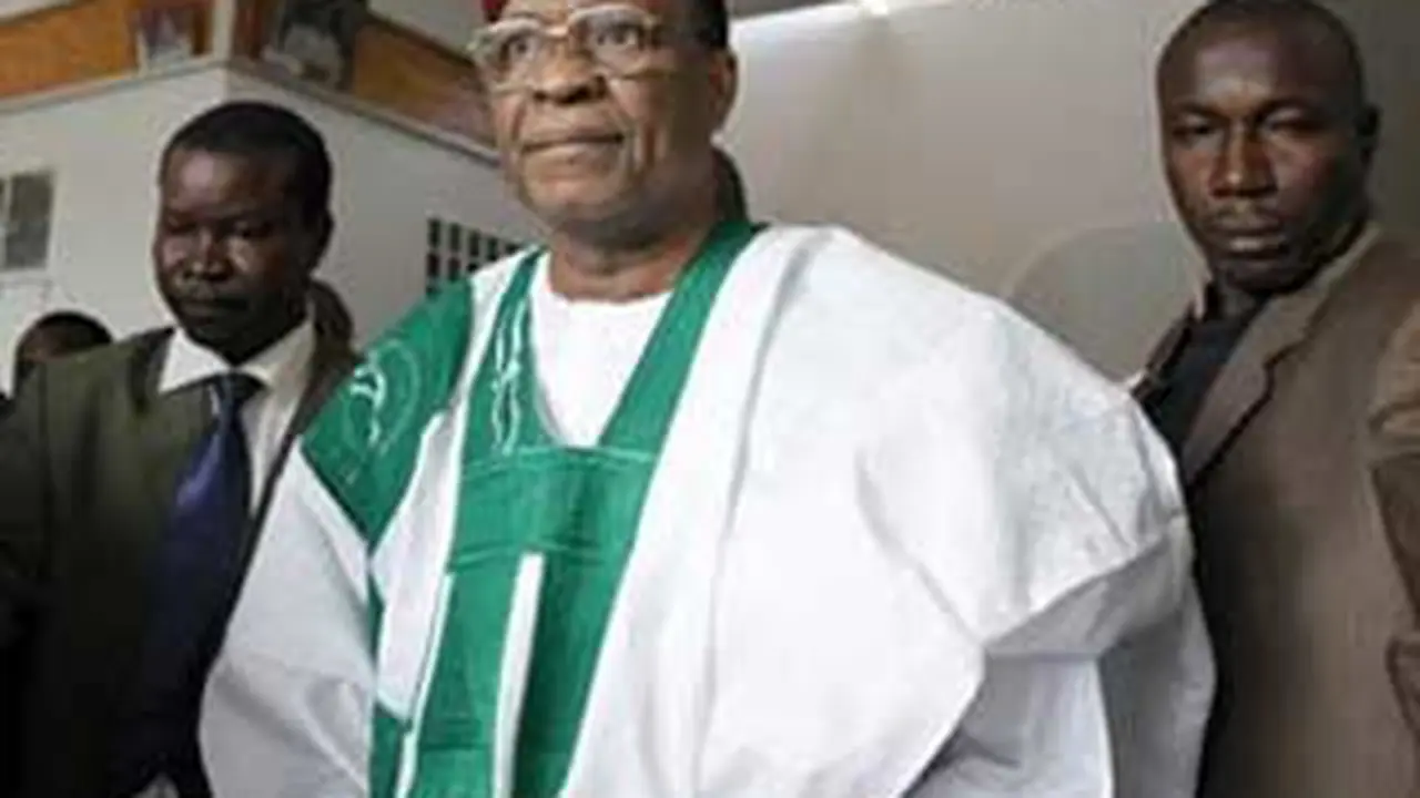 110117bmamadou-tandja.jpg