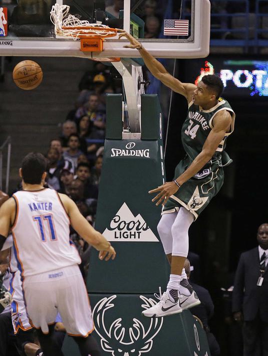 Milwaukee Bucks Atasi Perlawanan Oklahoma City Thunder Page 1 Foto Bola Com